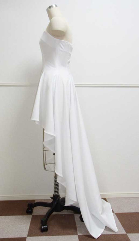 コスプレ衣装 型紙 作り方 トレーンドレス ウェディングドレス トレインの写真